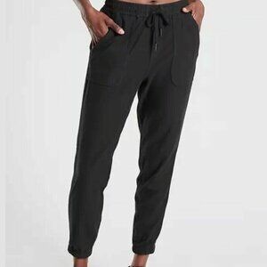 Athleta Farralon Jogger - Black - L